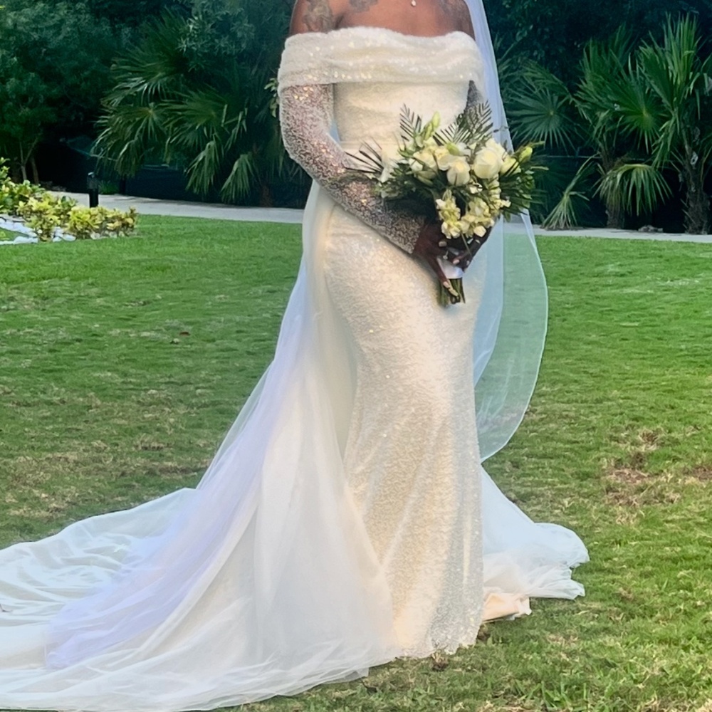 Eva Lendel Aretta Wedding Gown (Dress) View 2